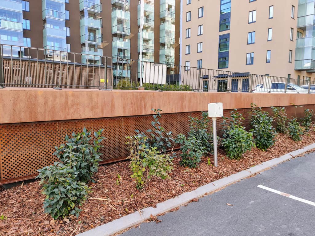 Referenssikohde Tikkurila teräsreikälevy chess 6